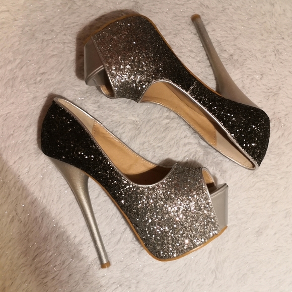 Shoes - BNIB evening stilettos